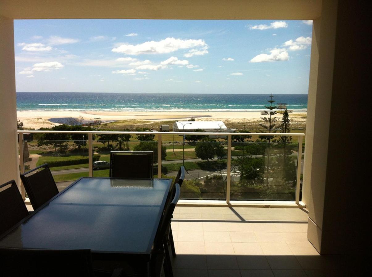 Kirra Surf Apartments Gold Coast Buitenkant foto
