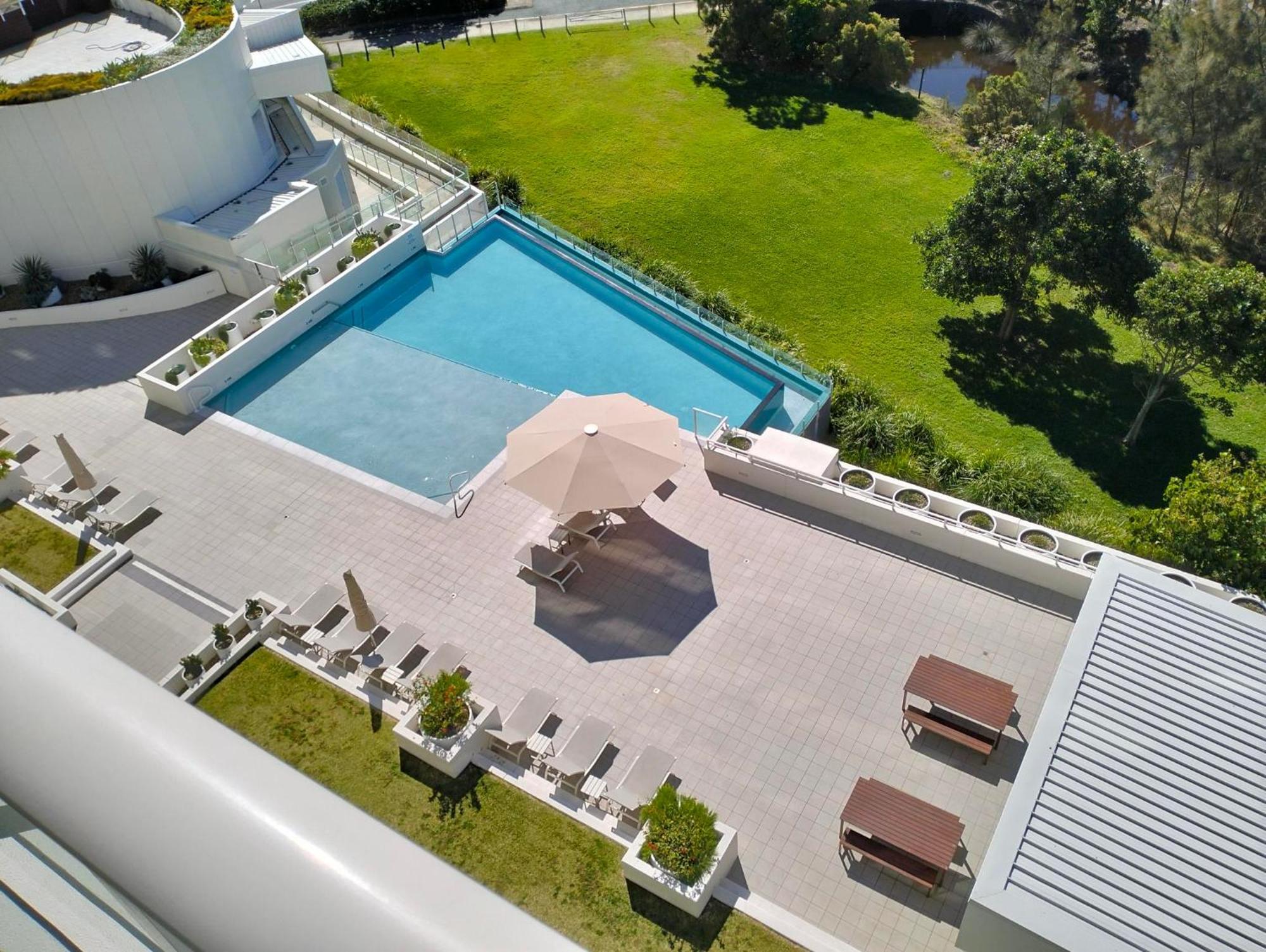 Kirra Surf Apartments Gold Coast Buitenkant foto
