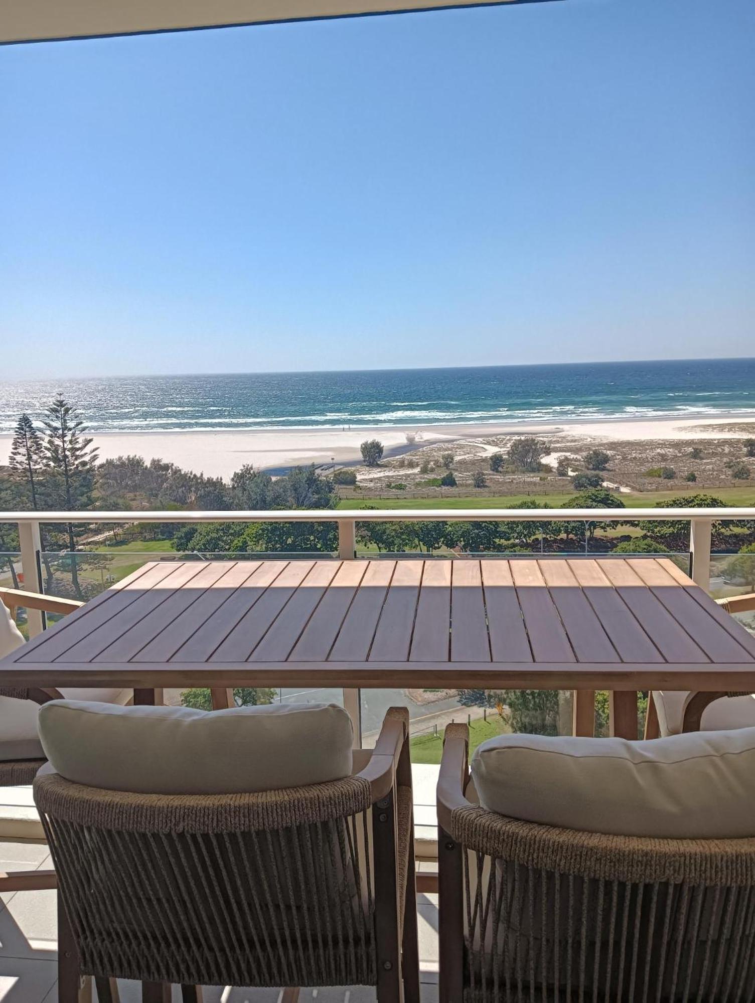 Kirra Surf Apartments Gold Coast Buitenkant foto