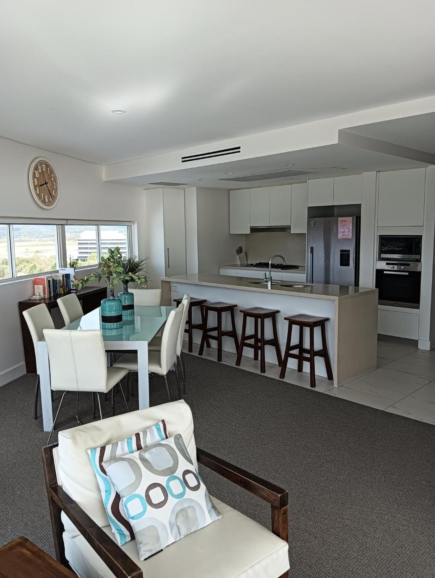 Kirra Surf Apartments Gold Coast Buitenkant foto